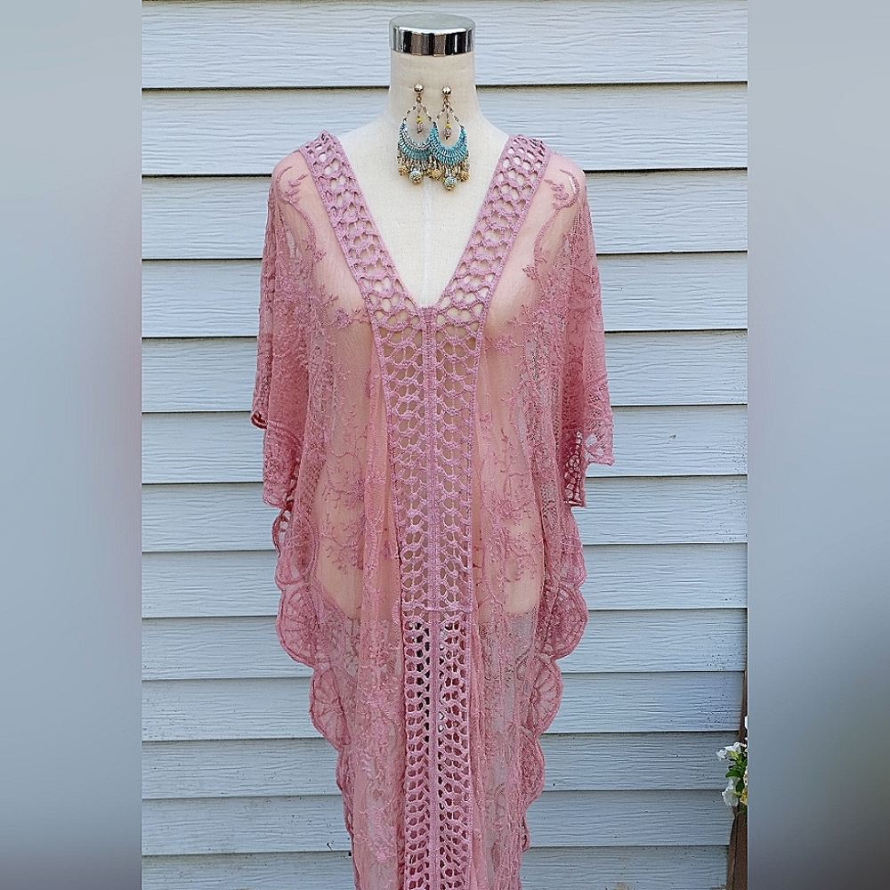 LACE BEACH COVER UP